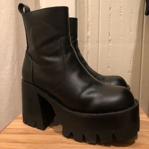 jeffrey campbell deadz platform boots
